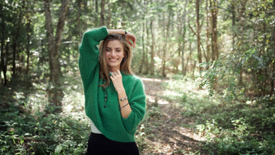 Trollbeads Model im Wald