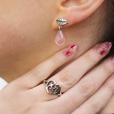 Passion und Blütenblätter Ring und Ohrstecker Geschenk Set