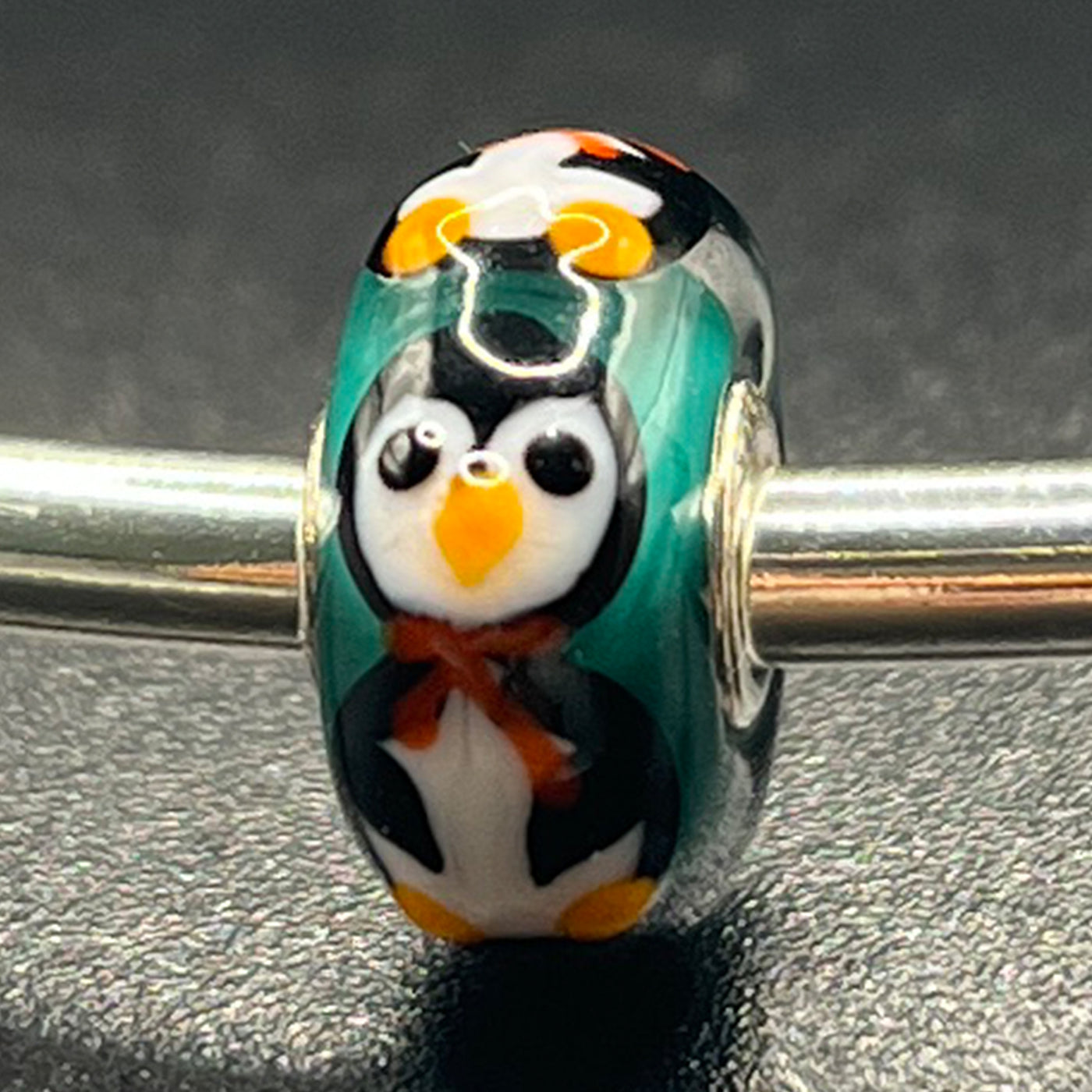 Single Winter Unique Pinguin