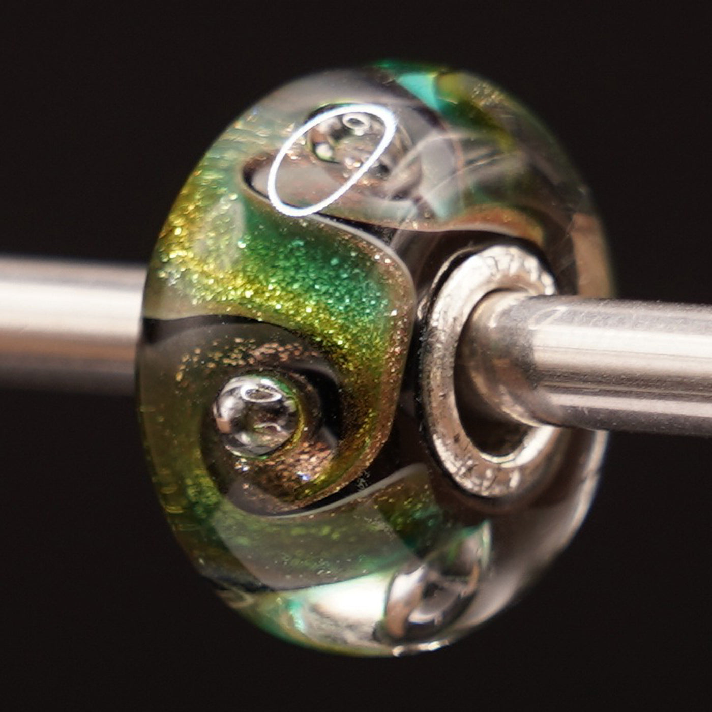 Grüner Wirbel Winter Uniques