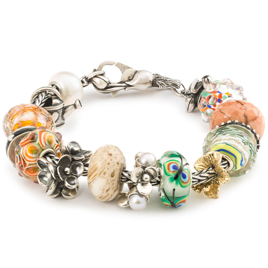 Trollbeads Fuchsschwanz-Armband mit Beads der Blühende Verbindungen Frühlingskollektion